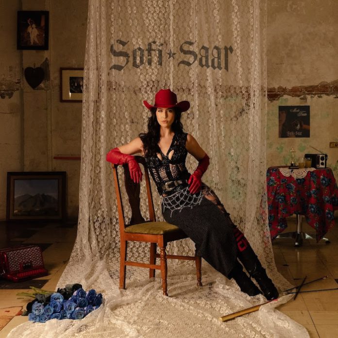 Sofi Saar vuelve a los Latin Grammy con ‘50/50’