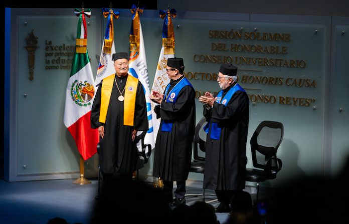 UANL entrega Doctorado Honoris Causa a Salomón Chertorivski y Francisco Garciadiego; Jaime Yesaki recibe Medalla Alfonso Reyes