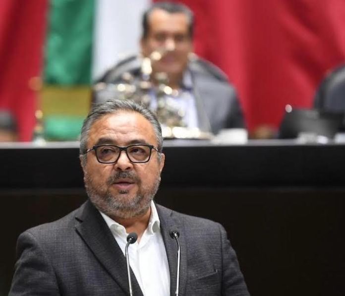 Presupuesto 2027 no alcanza para garantizar seguridad en carreteras y espacio aéreo: Víctor Pérez