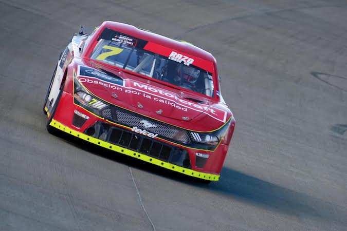 Xavi Razo arranca el Chase de NASCAR México con segundo lugar en Aguascalientes