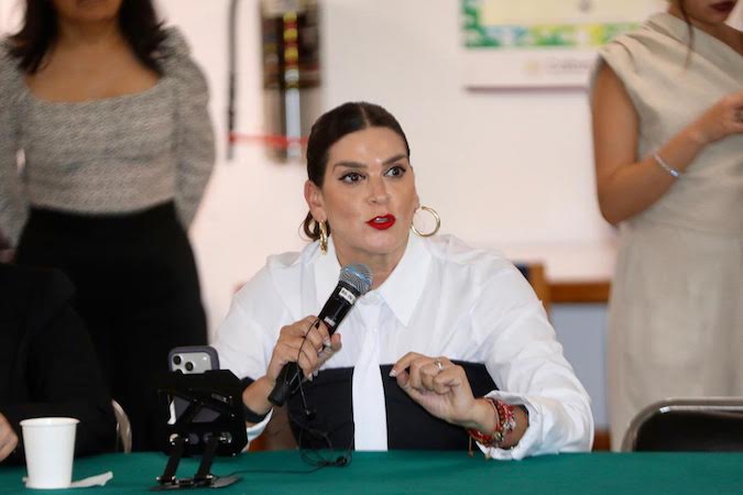 Anita González impulsa prevención del suicidio en niñas, niños y adolescentes