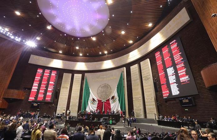 Deuda pública divide a diputados de México durante discusión del presupuesto 2027