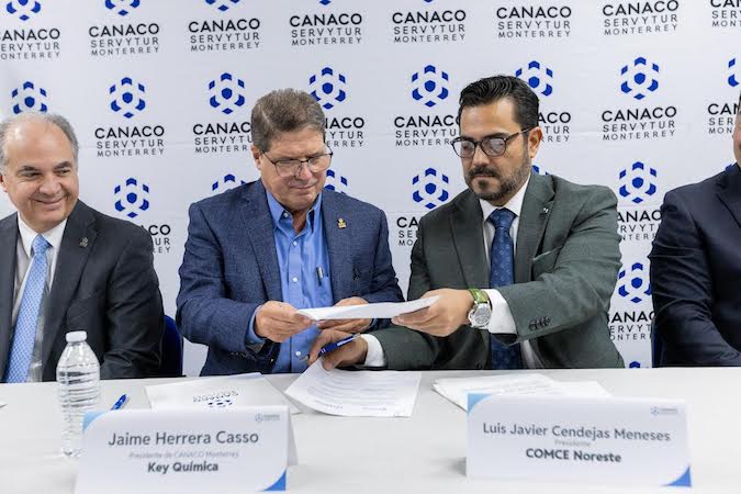 CANACO Monterrey y COMCE Noreste firman alianza para impulsar el comercio exterior