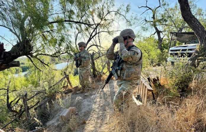 EU despliega de militares en frontera con México por violencia de cárteles, según medios