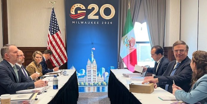 Titular de Economía de México y representante de EU avanzan en negociación comercial
