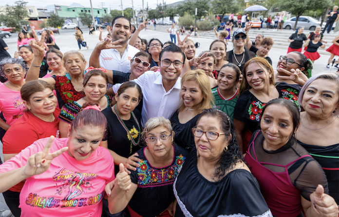Félix Arratia destaca participación de 70 mil personas en Centros Comunitarios