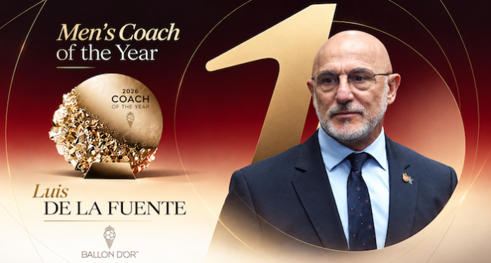 El seleccionador español De la Fuente gana el premio al mejor entrenador del año