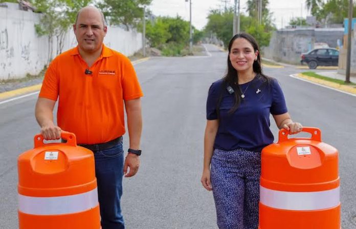 Monica Oyervides entrega segunda etapa de la calle Cuco Sánchez y beneficia a más de 10 mil habitantes