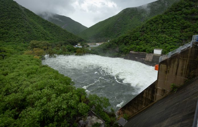 Abren todas las compuertas de la presa La Boca tras alcanzar el 100% de su capacidad