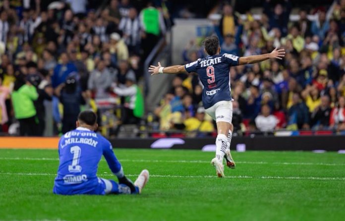 Rayados rescata un punto ante América en un duelo de golazos, atajadas y expulsión