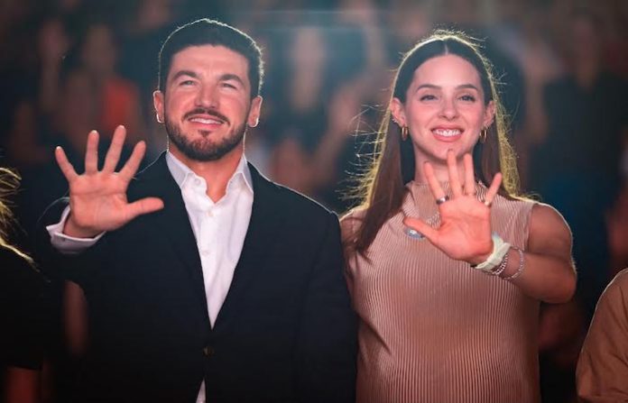 Samuel García pide apoyo para cerrar su sexenio al celebrar cinco años de gobierno en Nuevo León